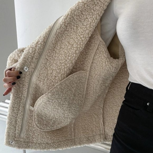 khaki "It coat" zip up faux suede teddy coat contemporary minimalist luxury - Picture 3 of 8